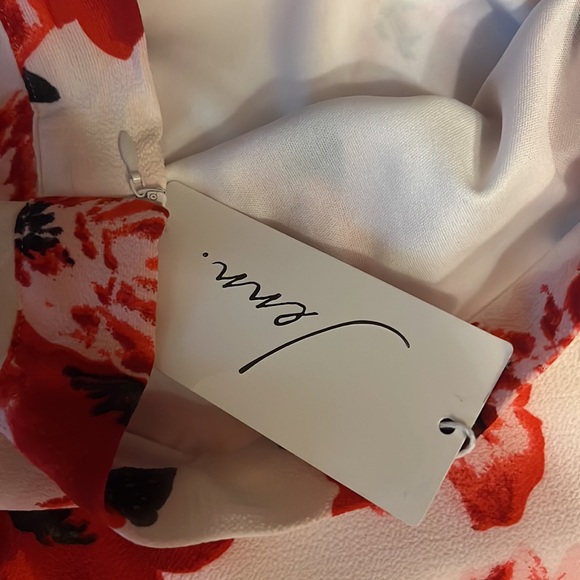 red floral maxi skirt [emily in paris meets carrie bradshaw] - Picture 5 of 7